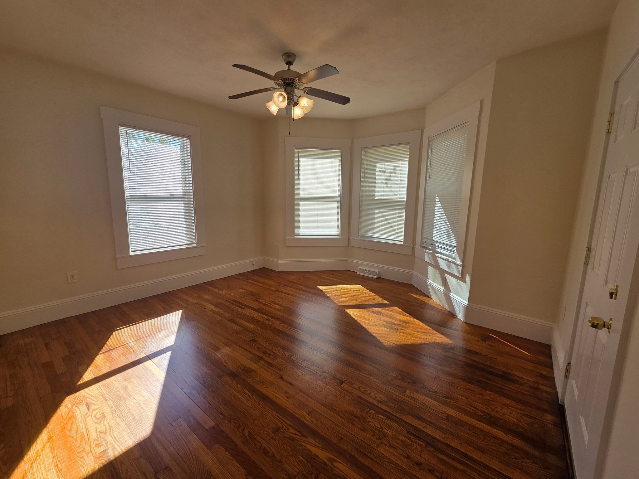 83 Mall St #1, Lynn, MA, 83 Mall St #1, Lynn, MA Photo #10