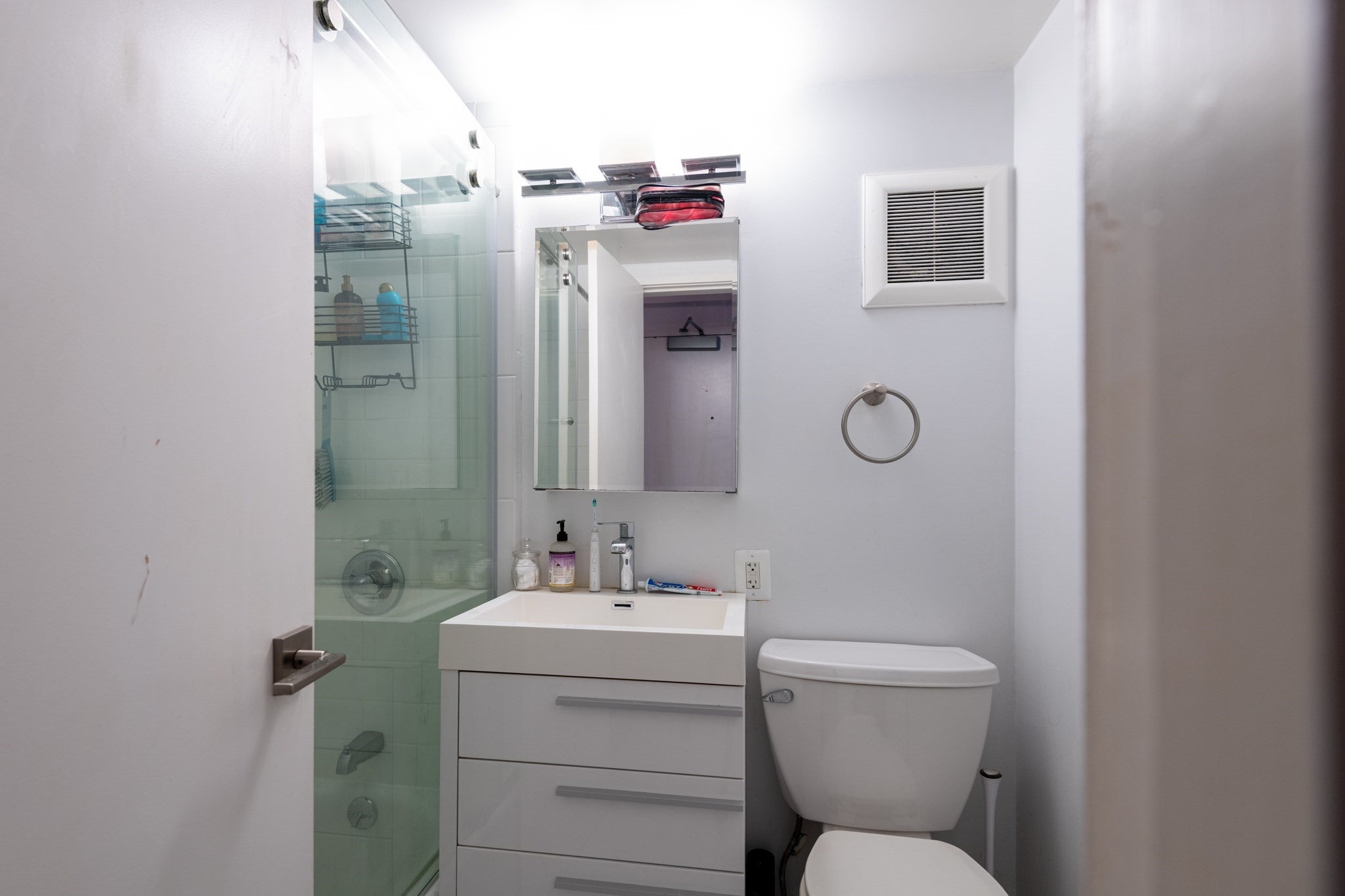 12 Stoneholm St #315, Boston, MA Photo #4