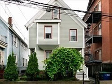 9 Kingman Road 2 Somerville MA 02143