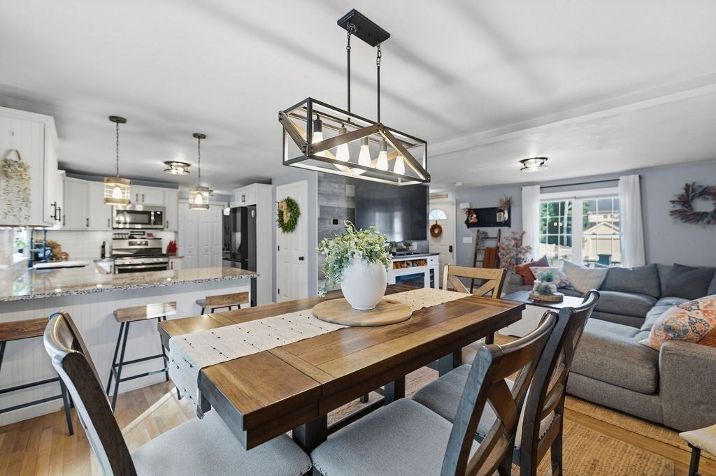 982 Dighton Woods Cir, Dighton, MA, 982 Dighton Woods Cir, Dighton, MA Photo #12