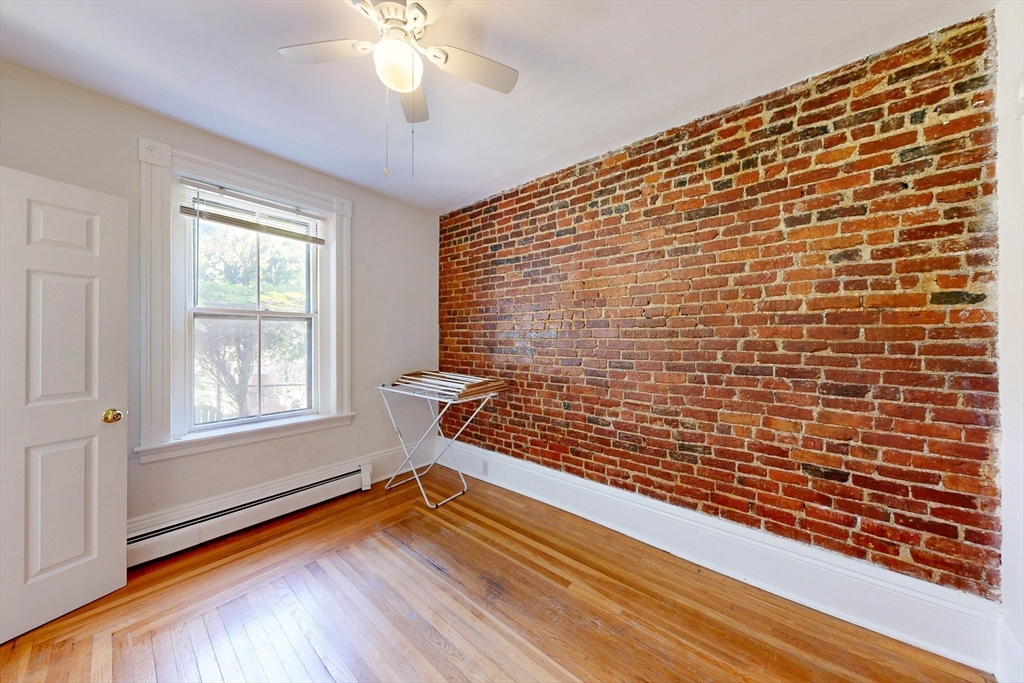 160 Franklin St, Boston, MA Photo #19