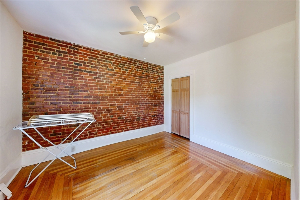 160 Franklin St, Boston, MA Photo #18