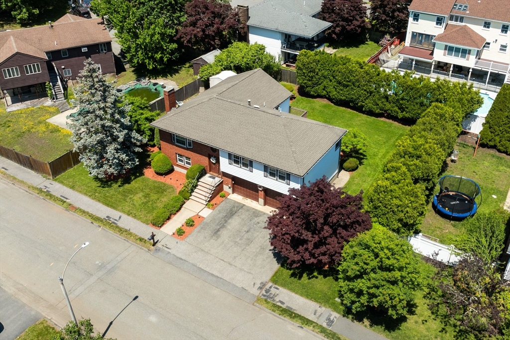11 Sparhawk Cir