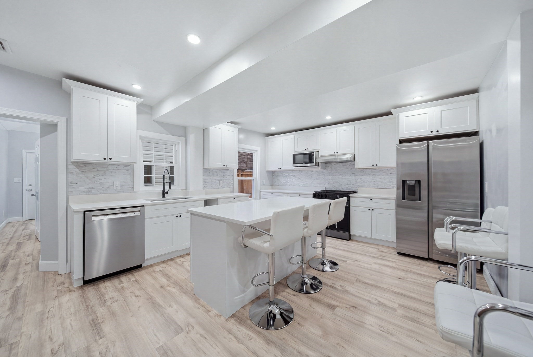 74 Leonard St, Boston, MA, 74 Leonard St, Boston, MA Photo #5