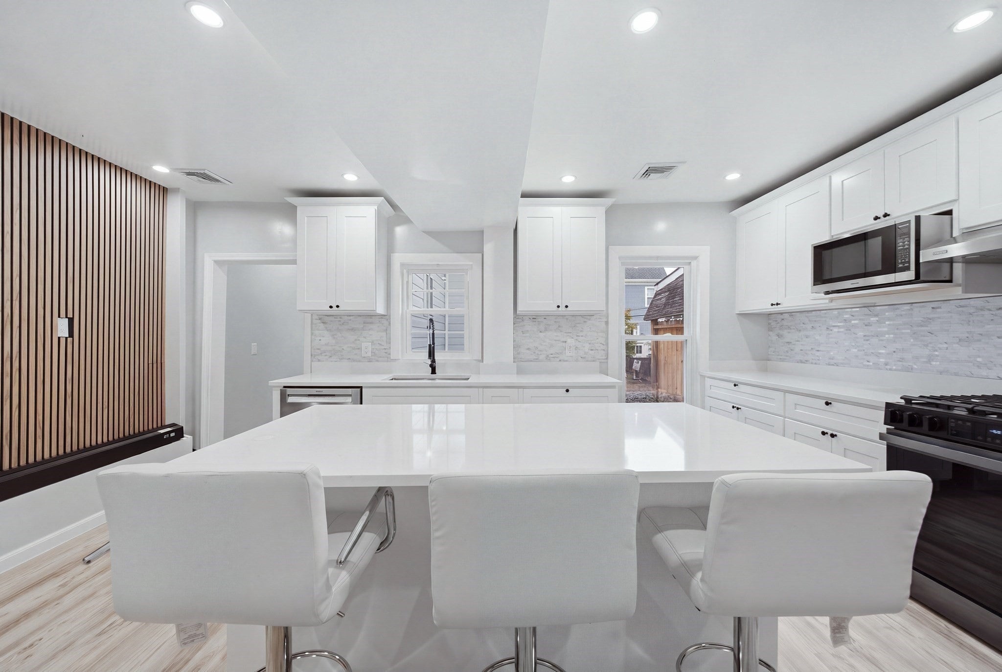 74 Leonard St, Boston, MA, 74 Leonard St, Boston, MA Photo #9
