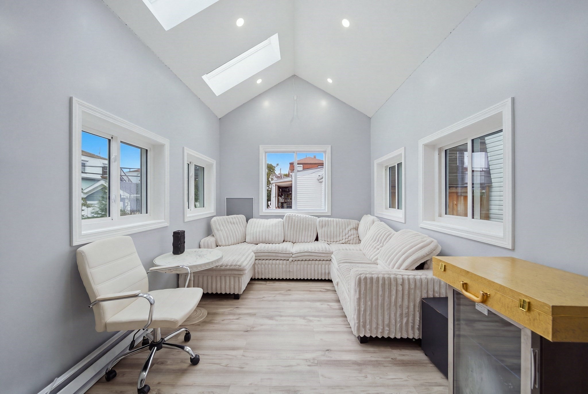 74 Leonard St, Boston, MA, 74 Leonard St, Boston, MA Photo #2