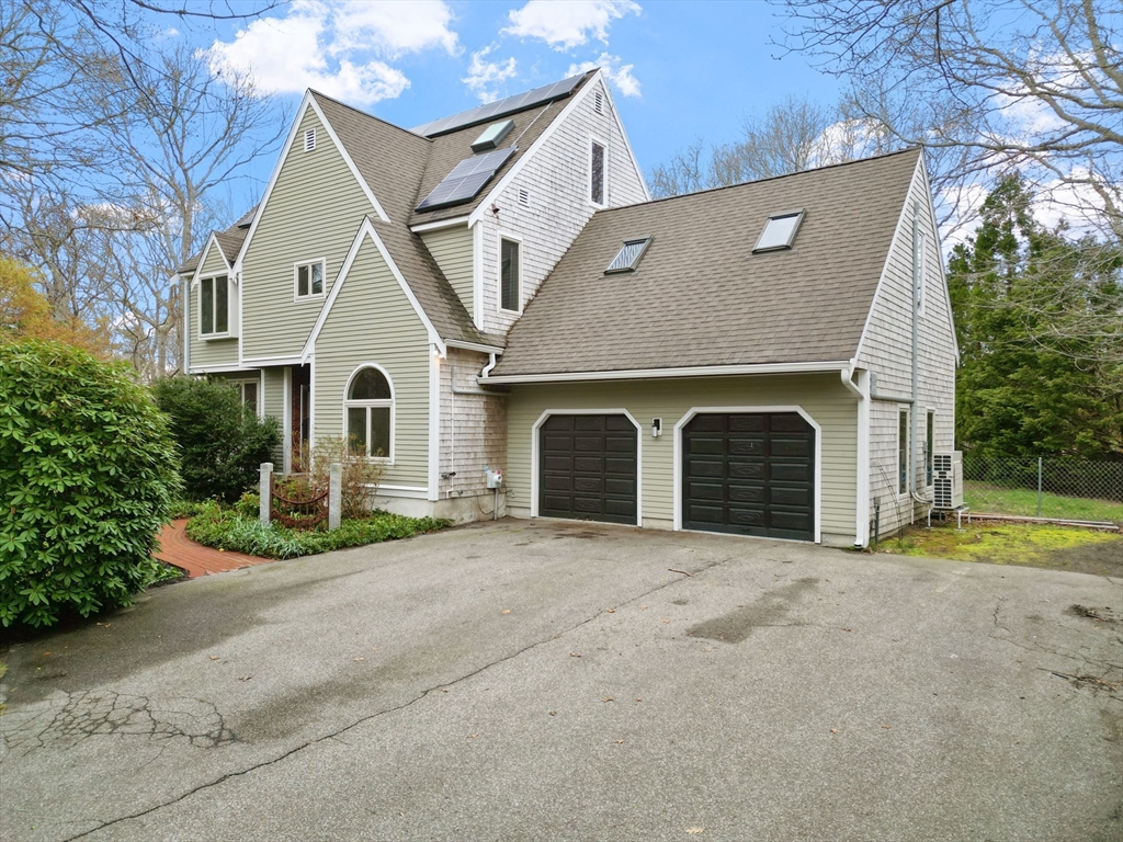 16 Ellisville Rd