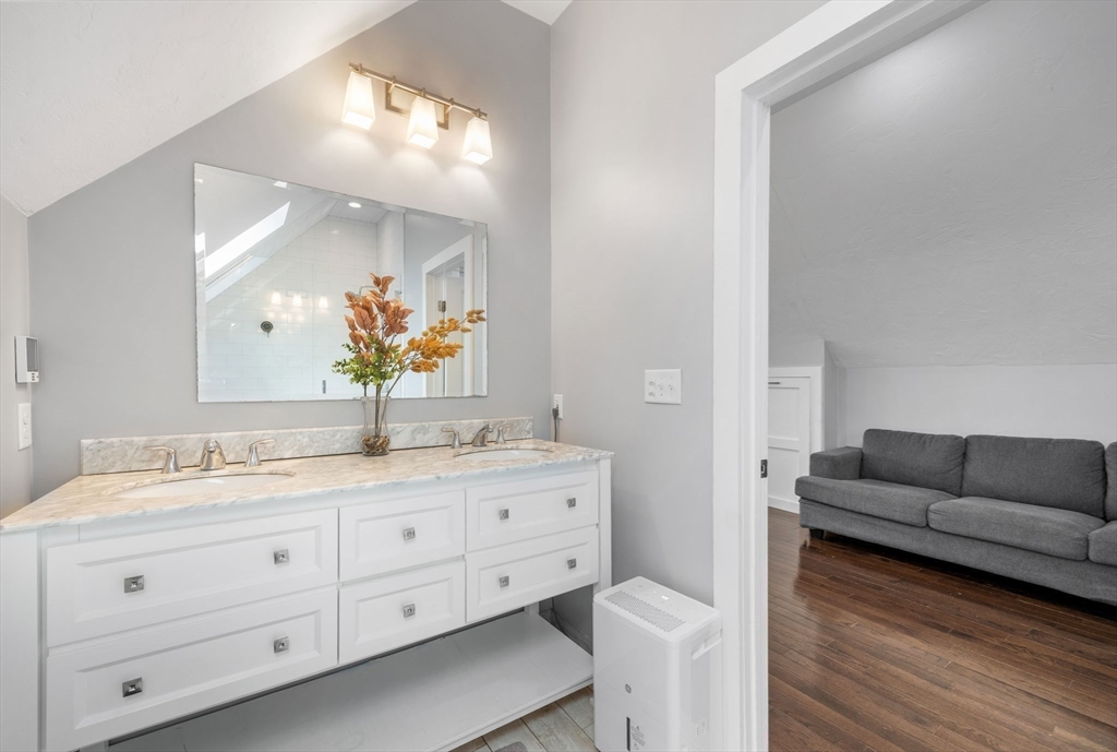 16 Ellisville Rd, Plymouth, MA Photo #33