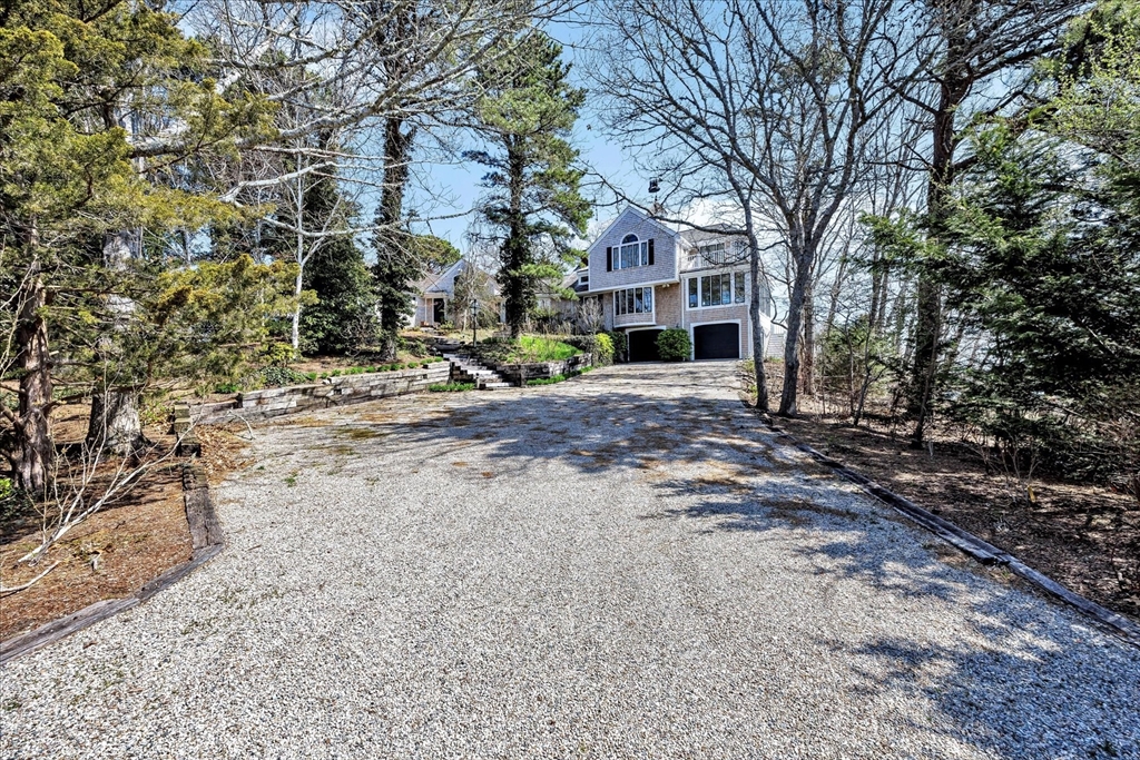 141 Daniels Island Rd