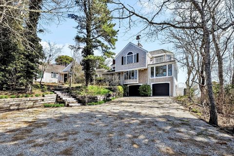 141 Daniels Island Rd Mashpee MA 02649