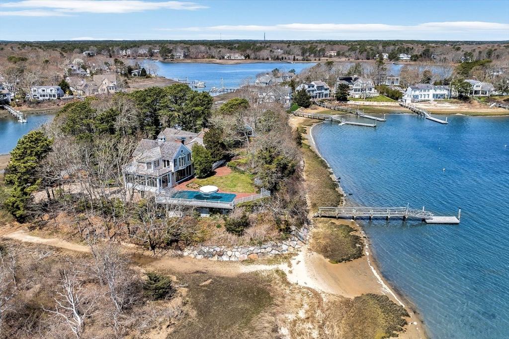 141 Daniels Island Rd