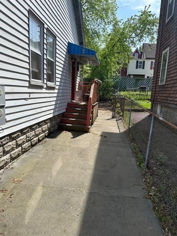 130 Greenfield Rd