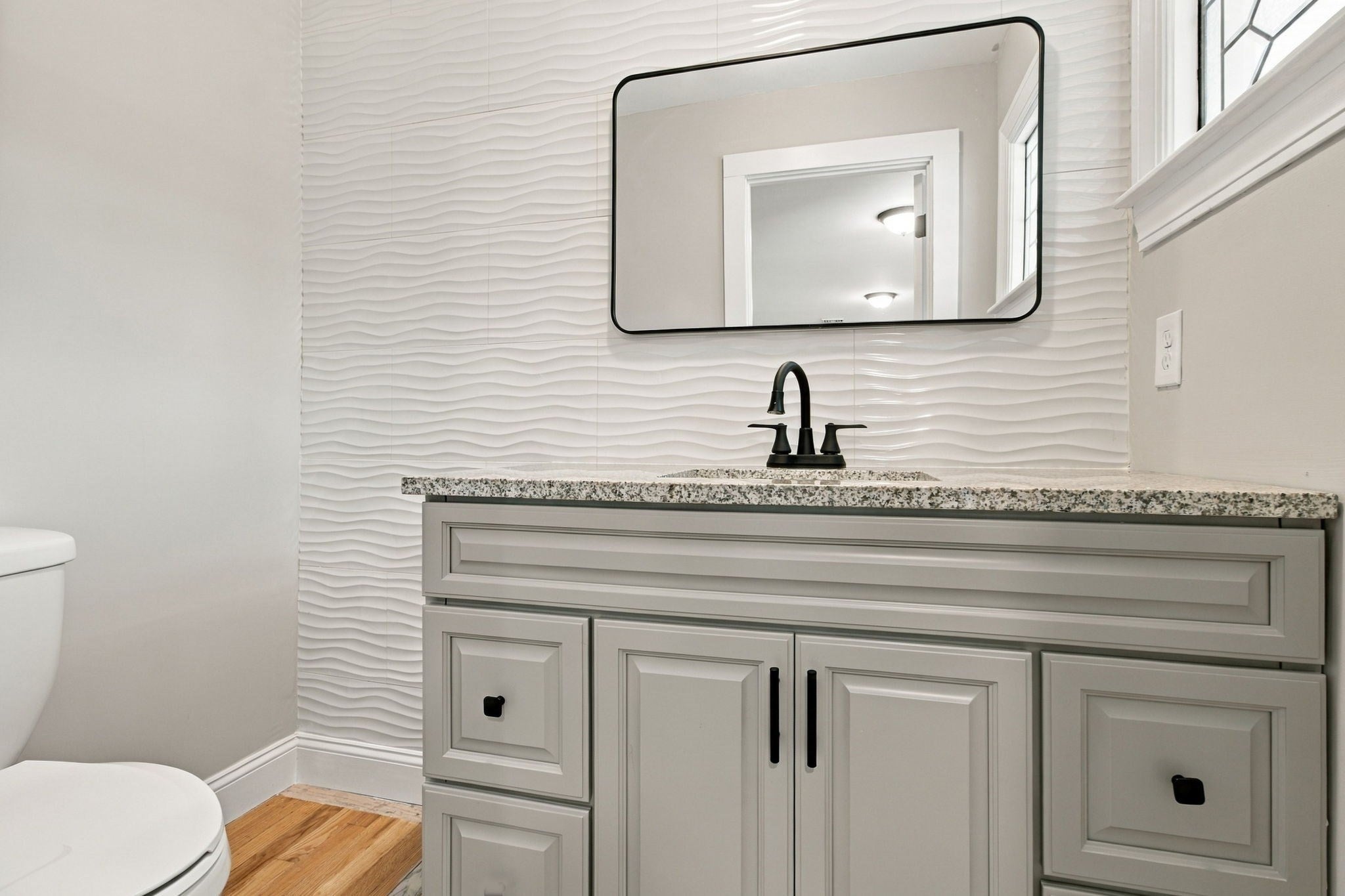 18 Murphy Rd, Barnstable, MA Photo #7