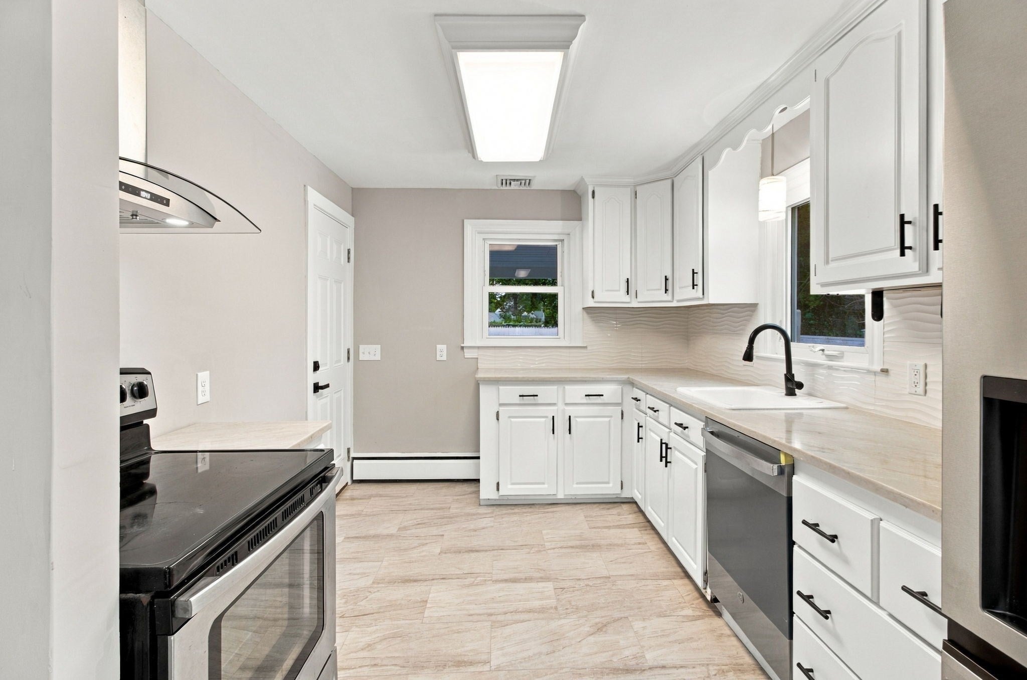 18 Murphy Rd, Barnstable, MA Photo #10