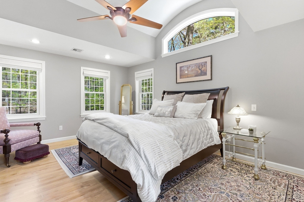 8 Valleywood Rd, Hopkinton, MA Photo #23