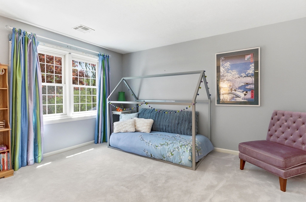 8 Valleywood Rd, Hopkinton, MA Photo #27