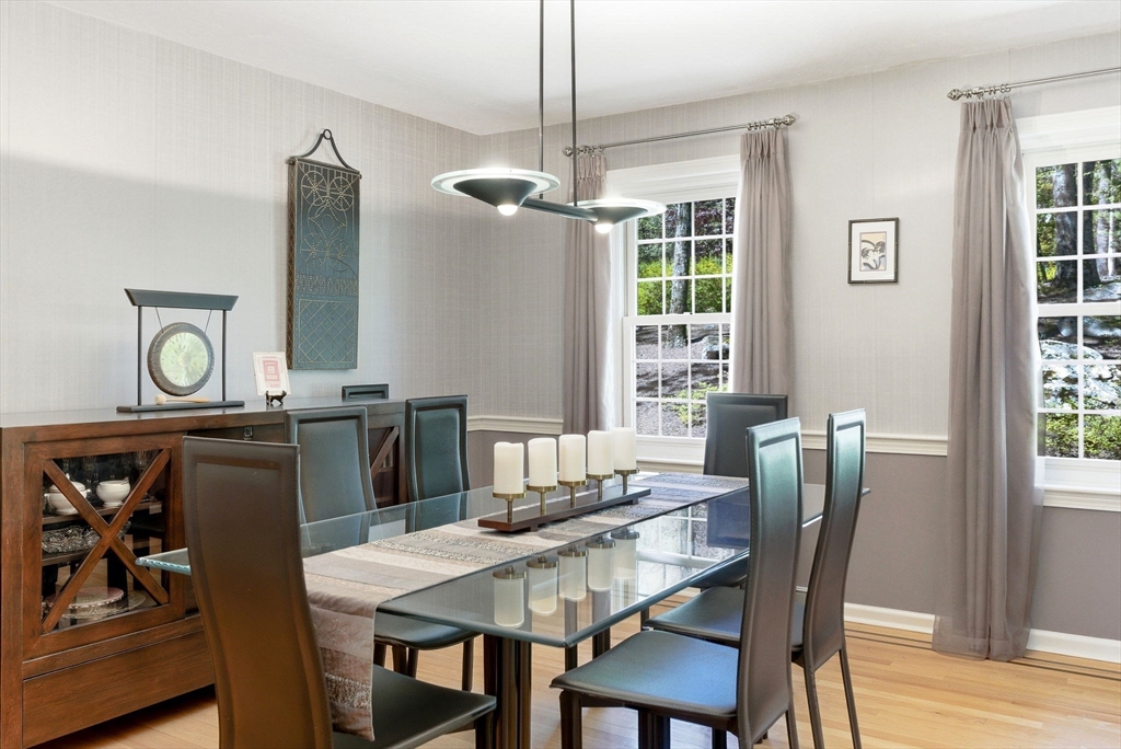 8 Valleywood Rd, Hopkinton, MA Photo #18