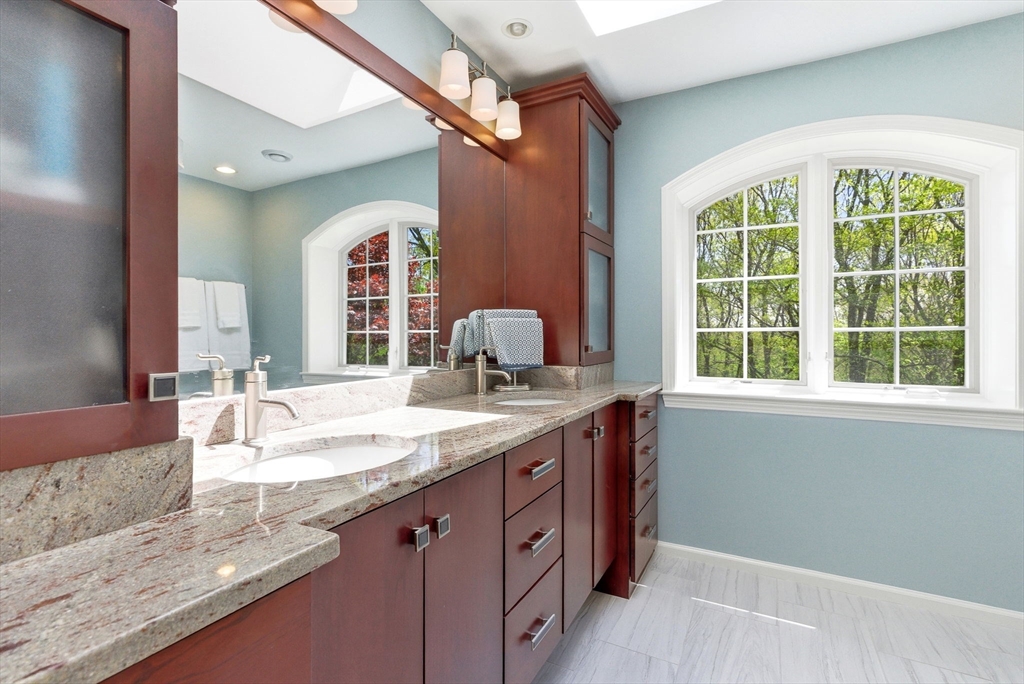 8 Valleywood Rd, Hopkinton, MA Photo #25