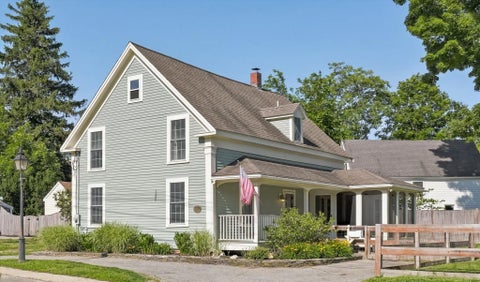 Photo of 35 Elm Park, Groveland, MA 01834 (MLS # 73580152)