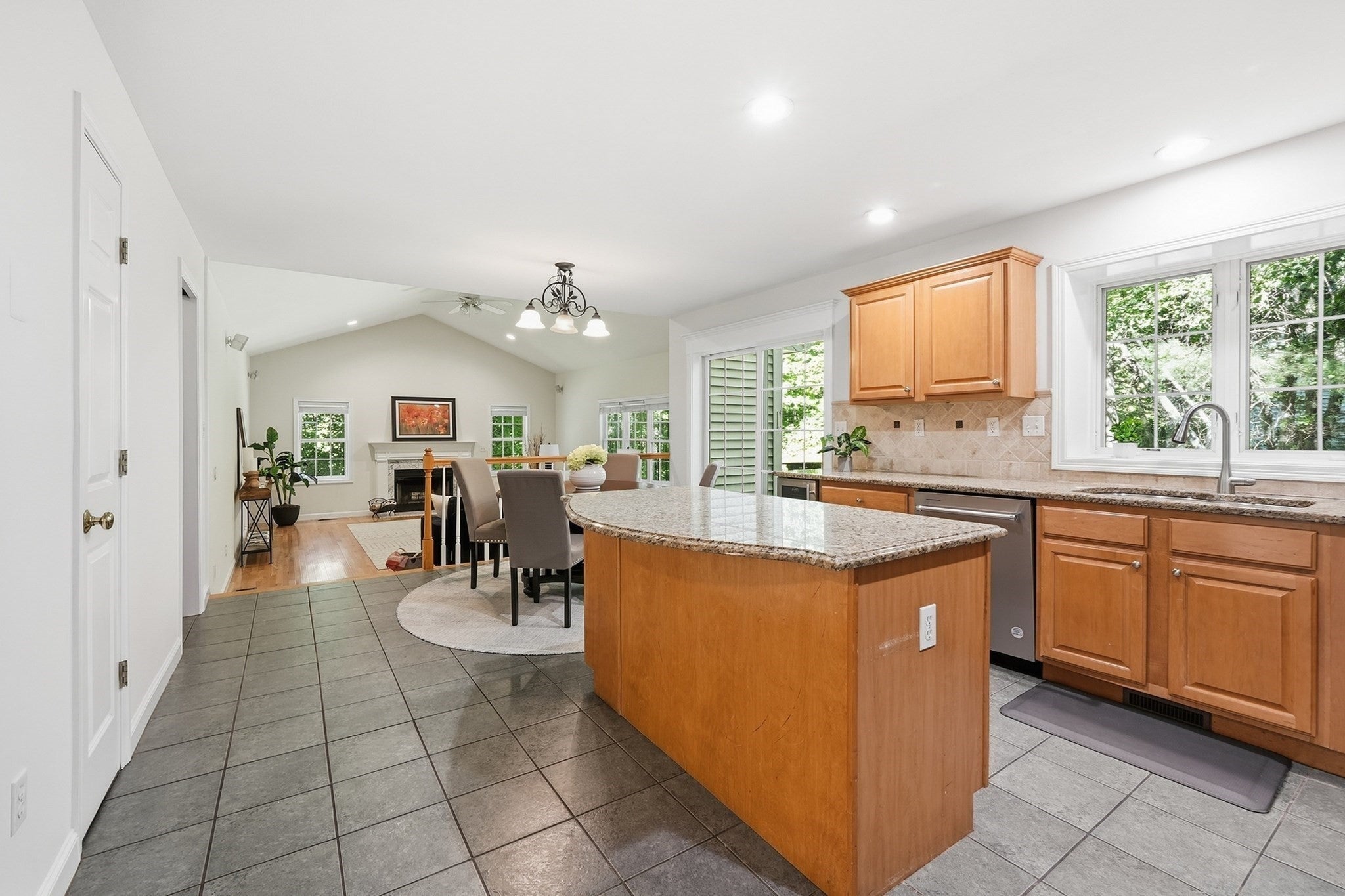 5 Southwood Dr #50, Southborough, MA, 5 Southwood Dr #50, Southborough, MA Photo #9