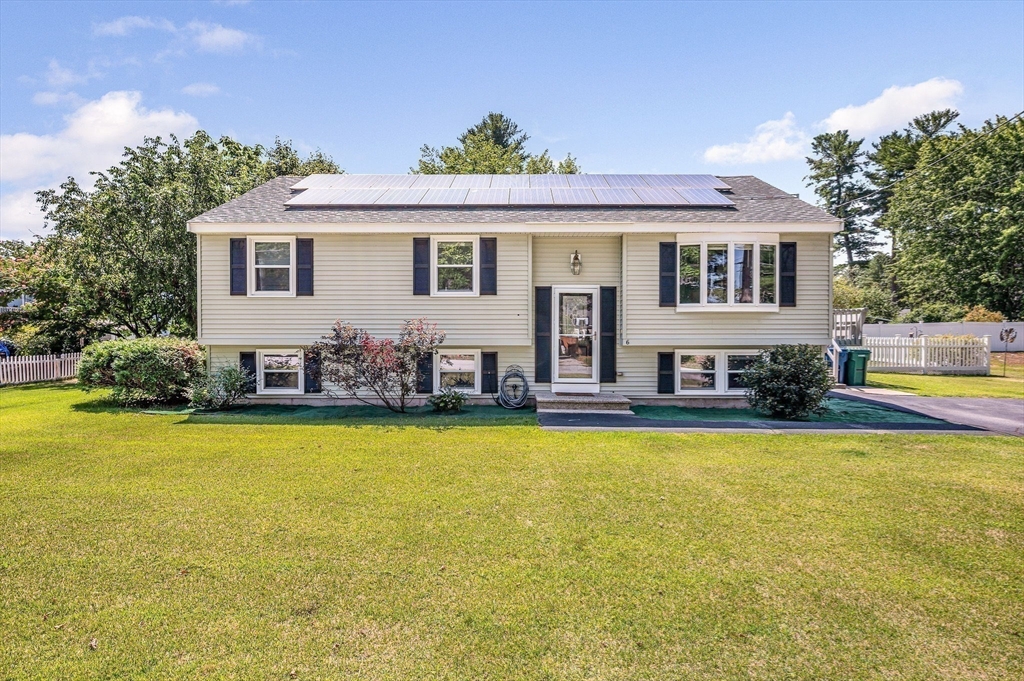 6 Magnolia Ave