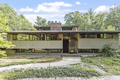 54 Nowell Farme Road Carlisle MA 01741