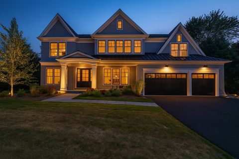 18 Sprague Rd Wellesley MA 02481
