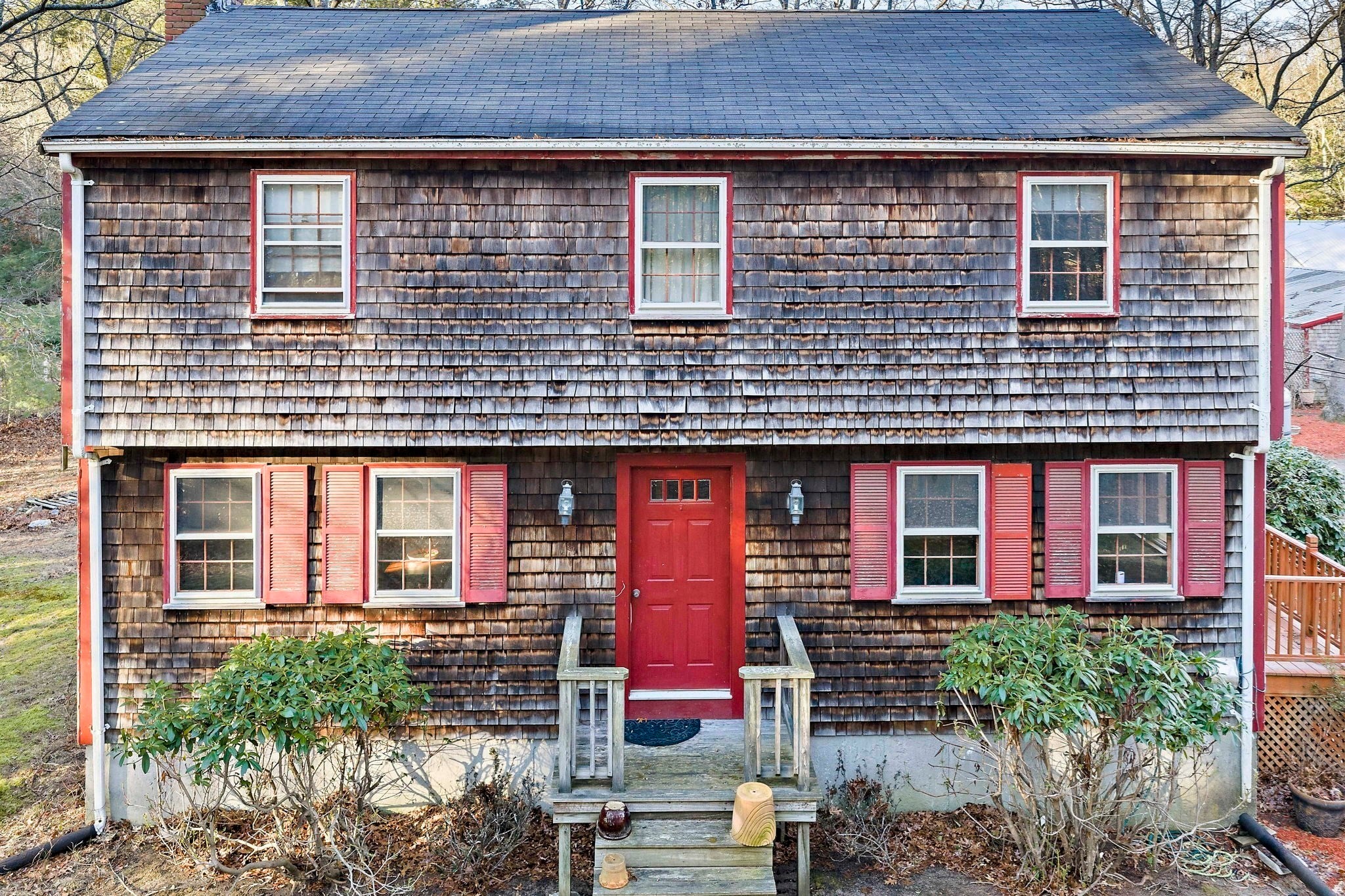 15 Forest St