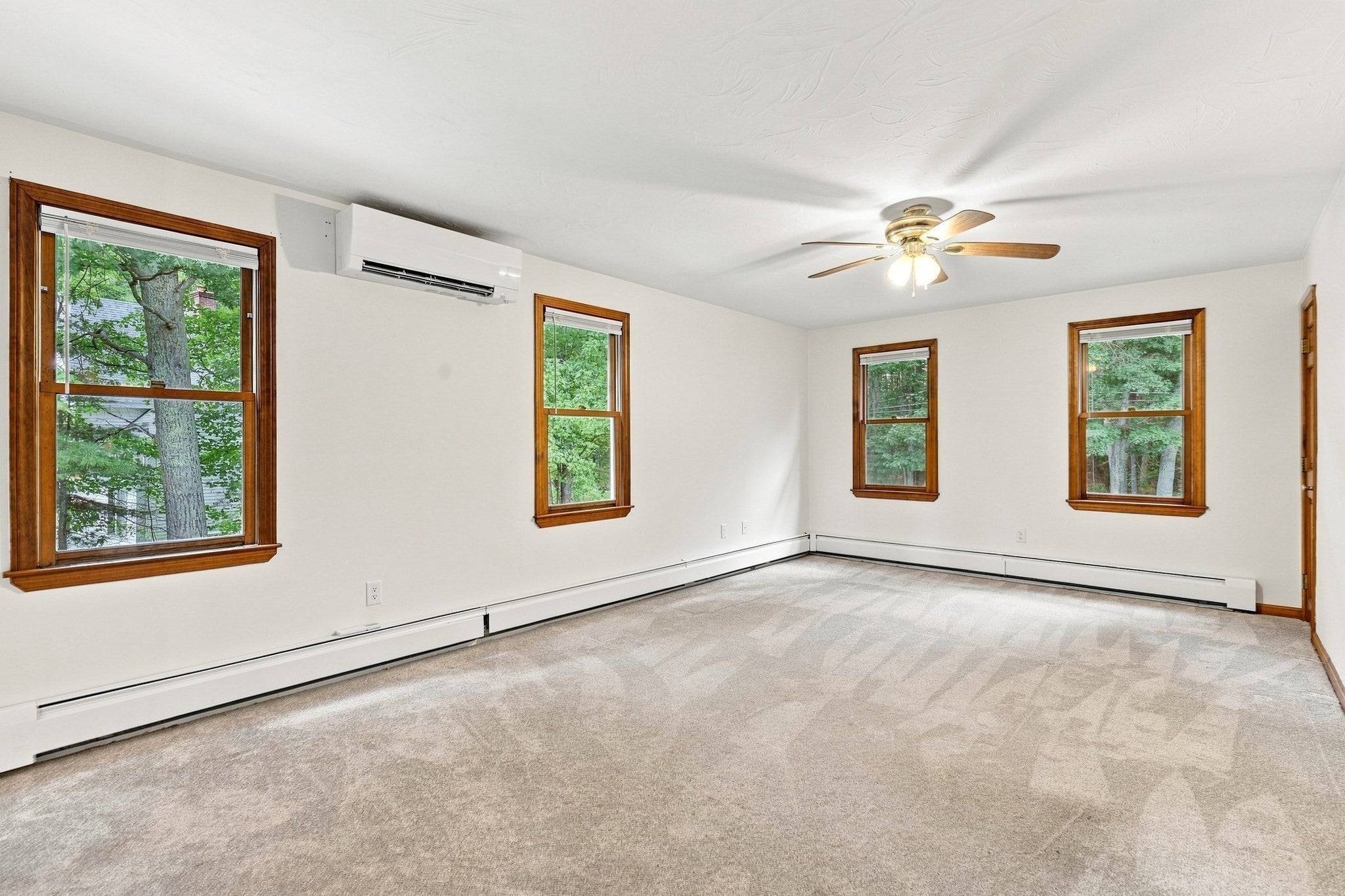 69 White Pond Rd, Hudson, MA Photo #22