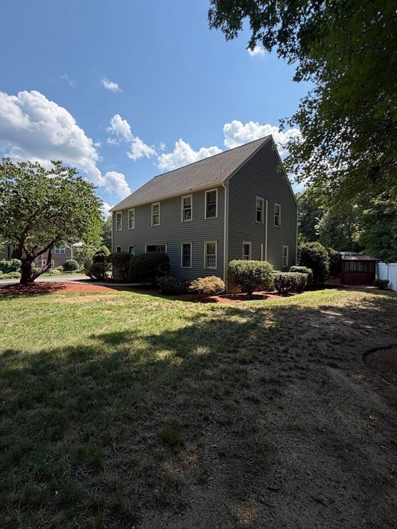 69 White Pond Rd