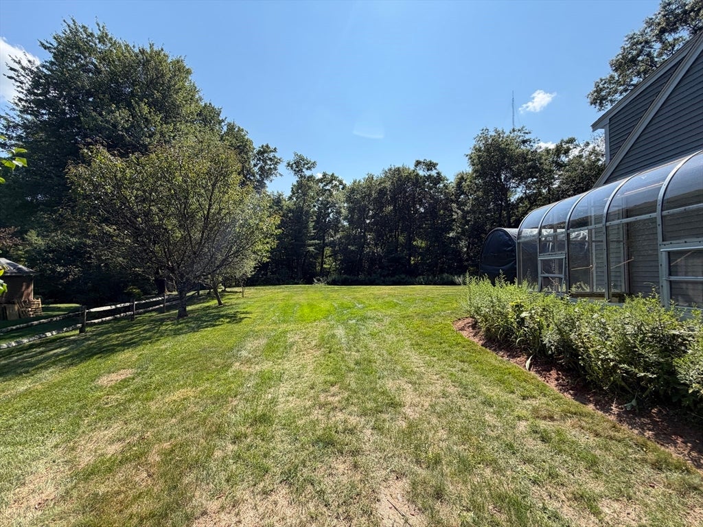 69 White Pond Rd