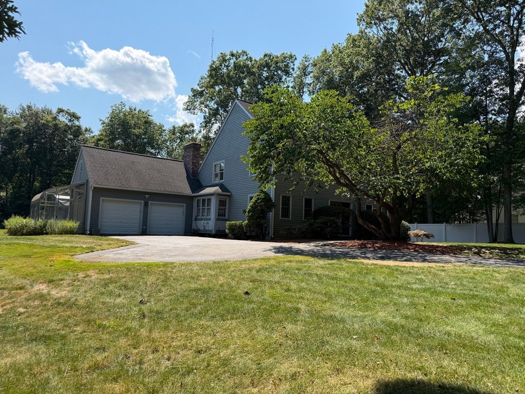 69 White Pond Rd