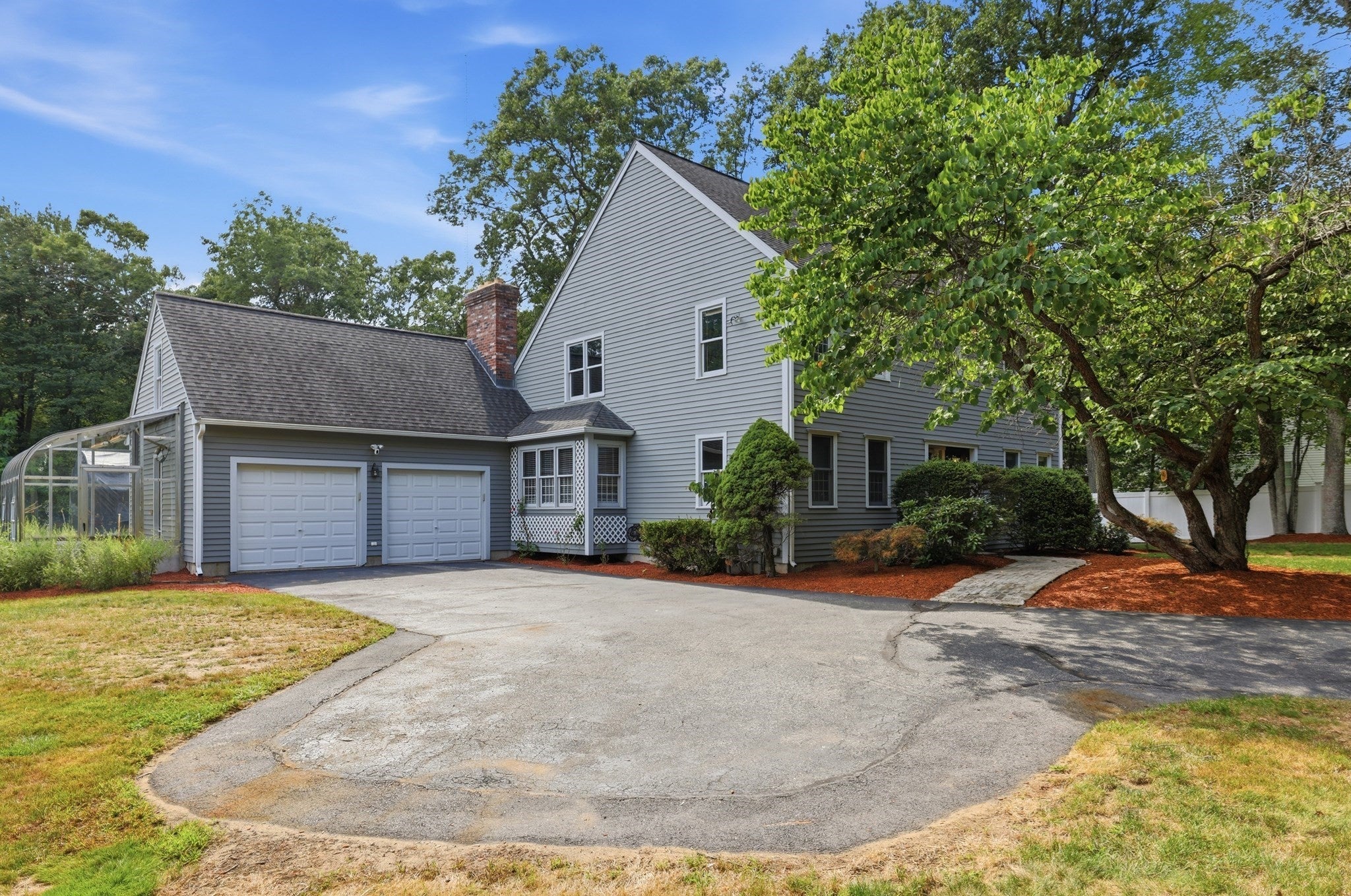 69 White Pond Rd, Hudson, MA Photo #1