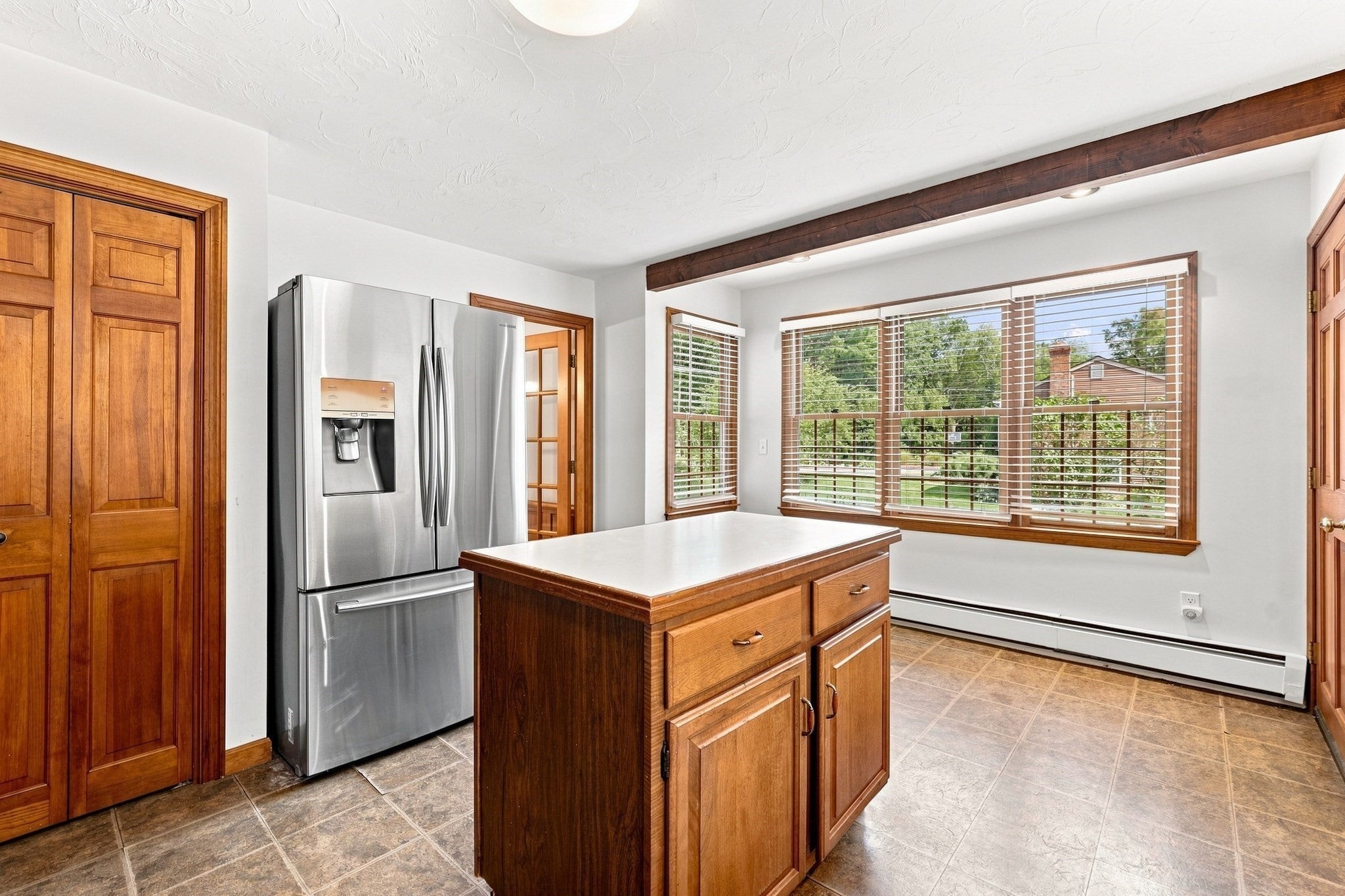 69 White Pond Rd, Hudson, MA Photo #9