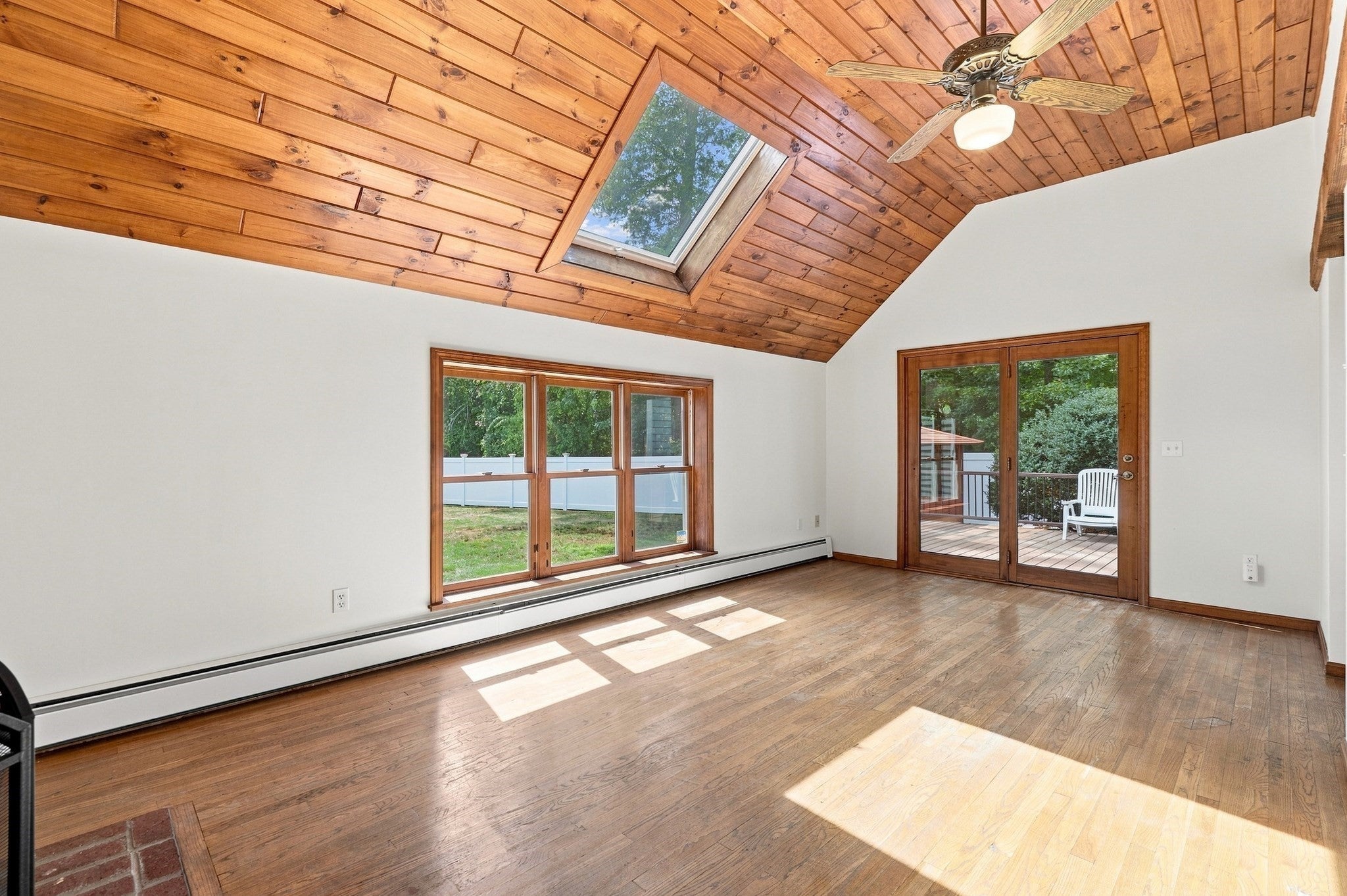 69 White Pond Rd, Hudson, MA Photo #7