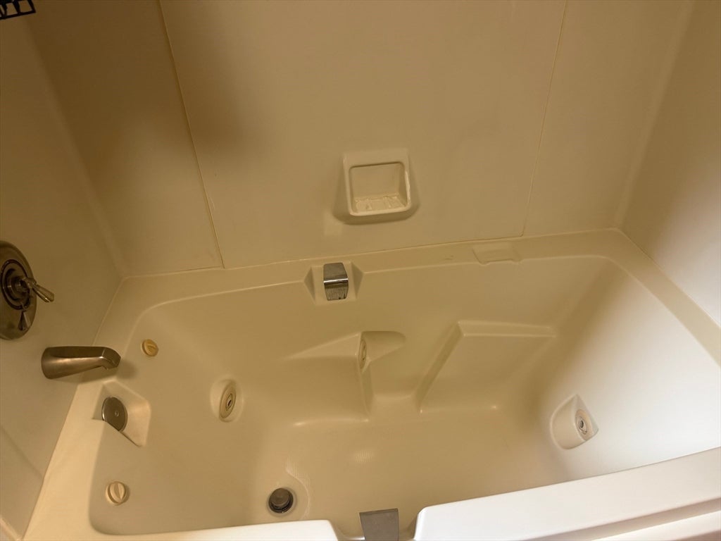 69 White Pond Rd, Hudson, MA Photo #29
