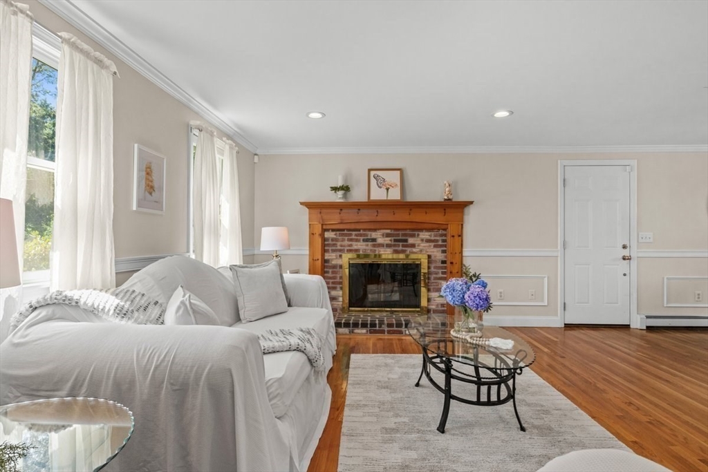 72 Bassett Lane