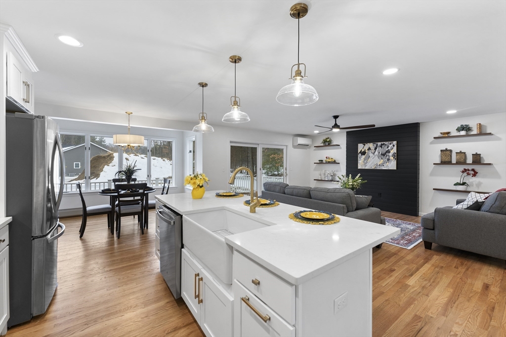 282 Loudville Road 1