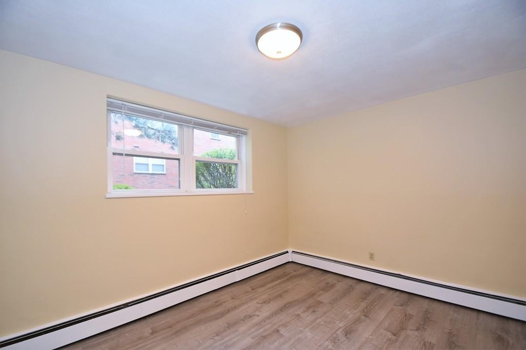 1105 Lexington St #7-3, Waltham, MA Photo #9