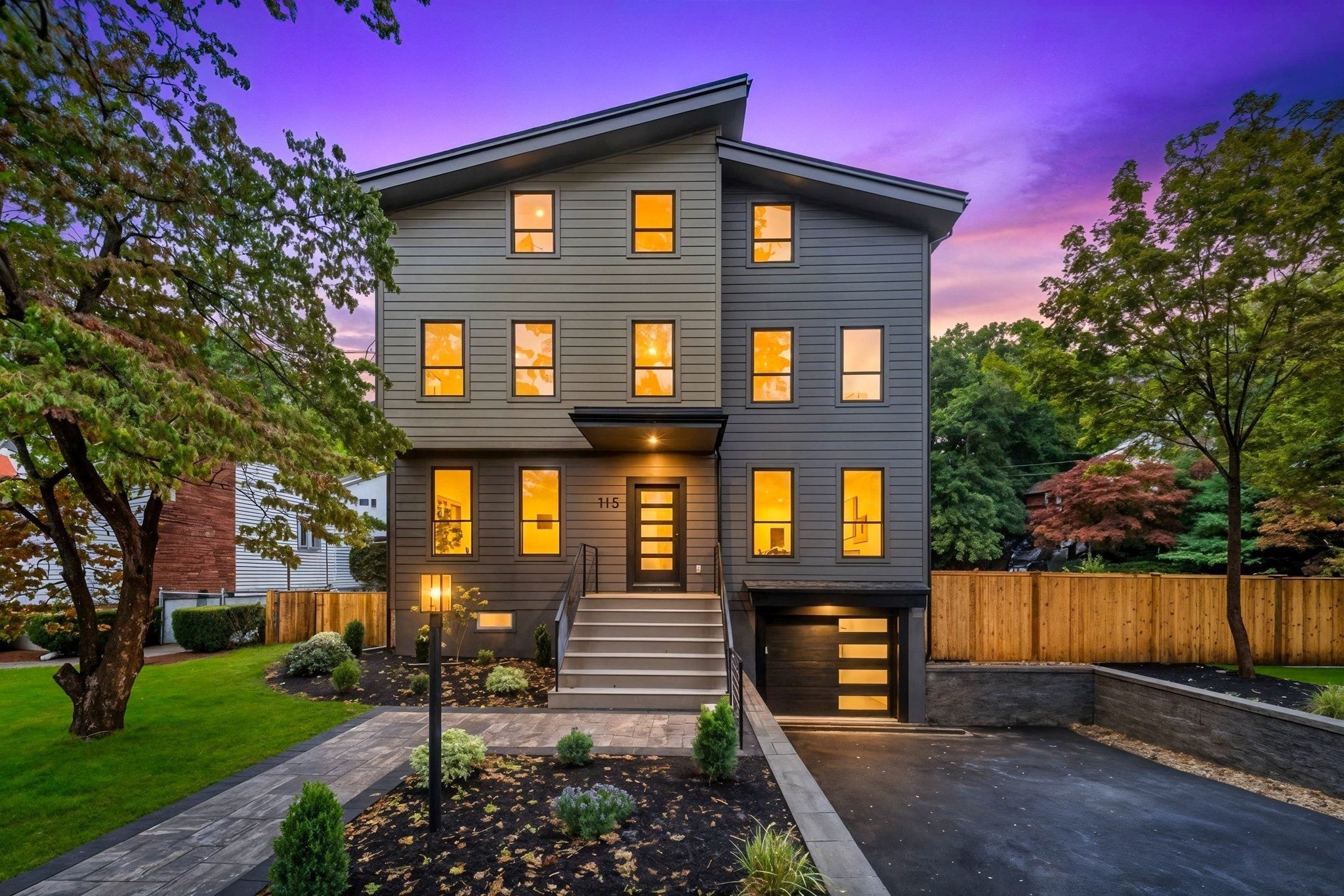 Photo of 115 Winchester Rd, Arlington, MA