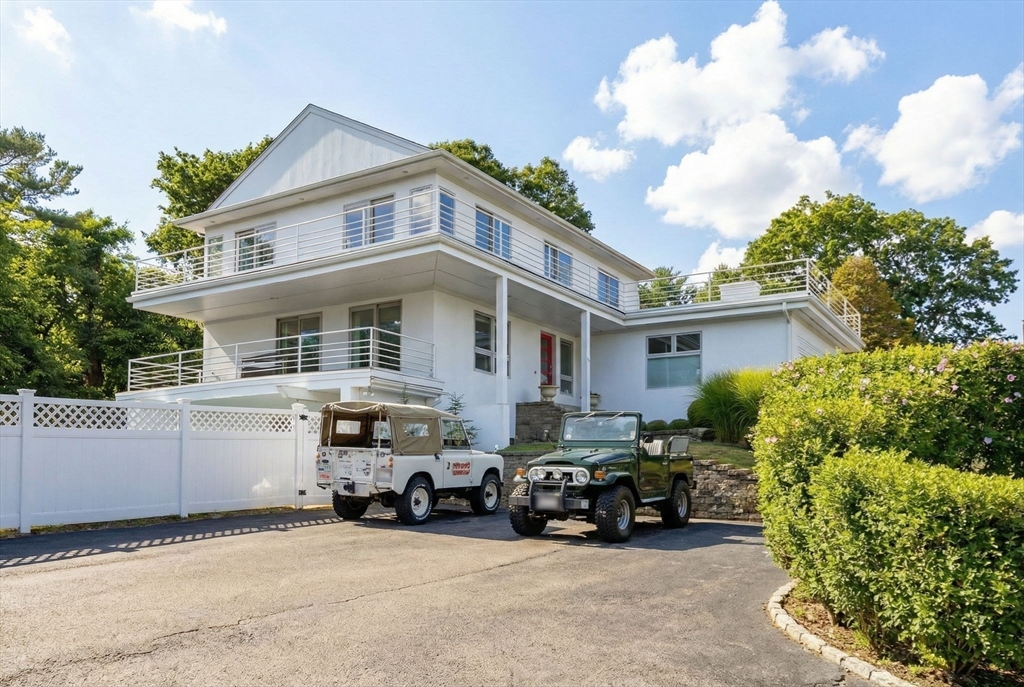 44 Seabury Point Rd