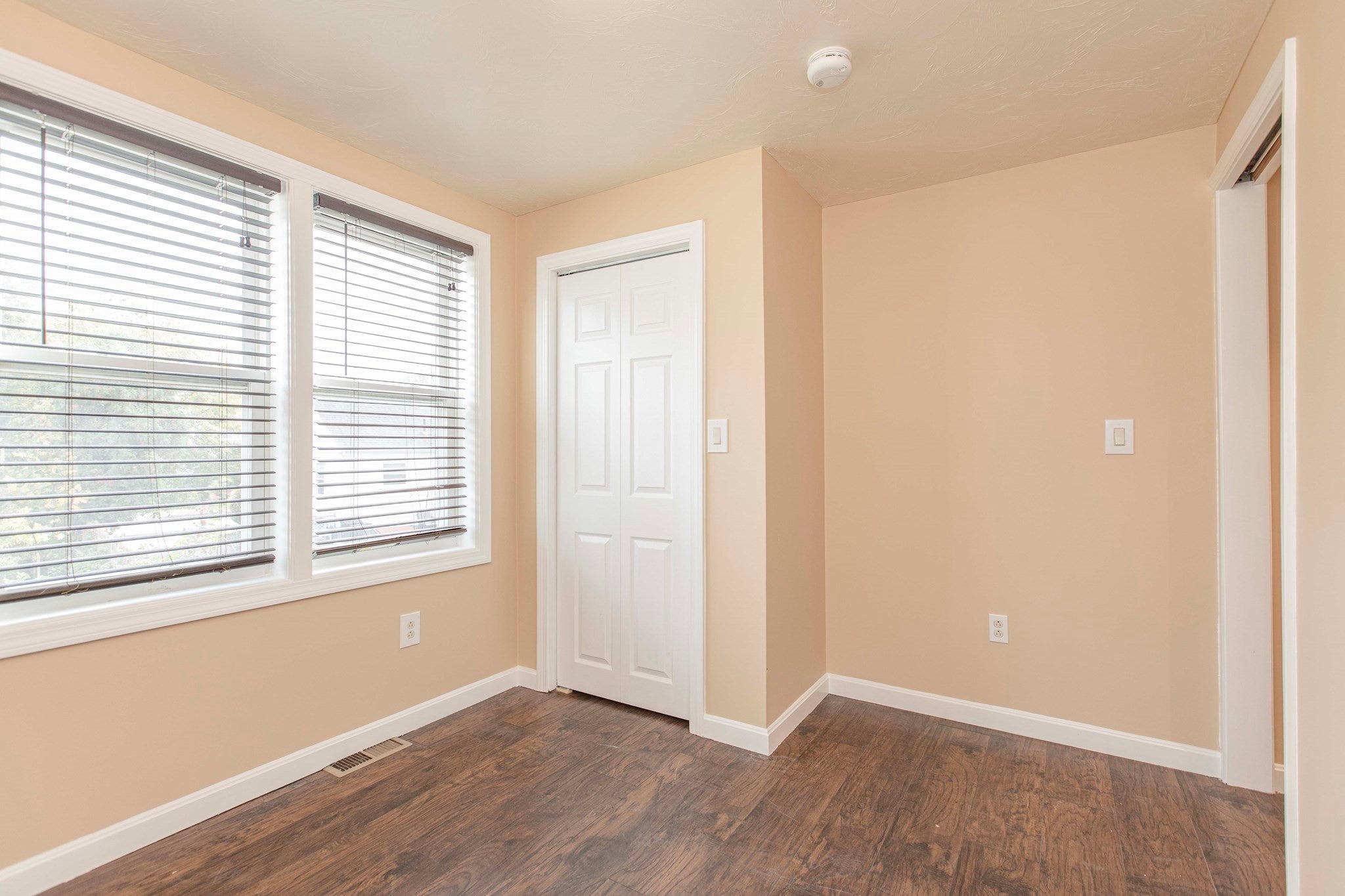 212 Nilsson St, Brockton, MA, 212 Nilsson St, Brockton, MA Photo #16