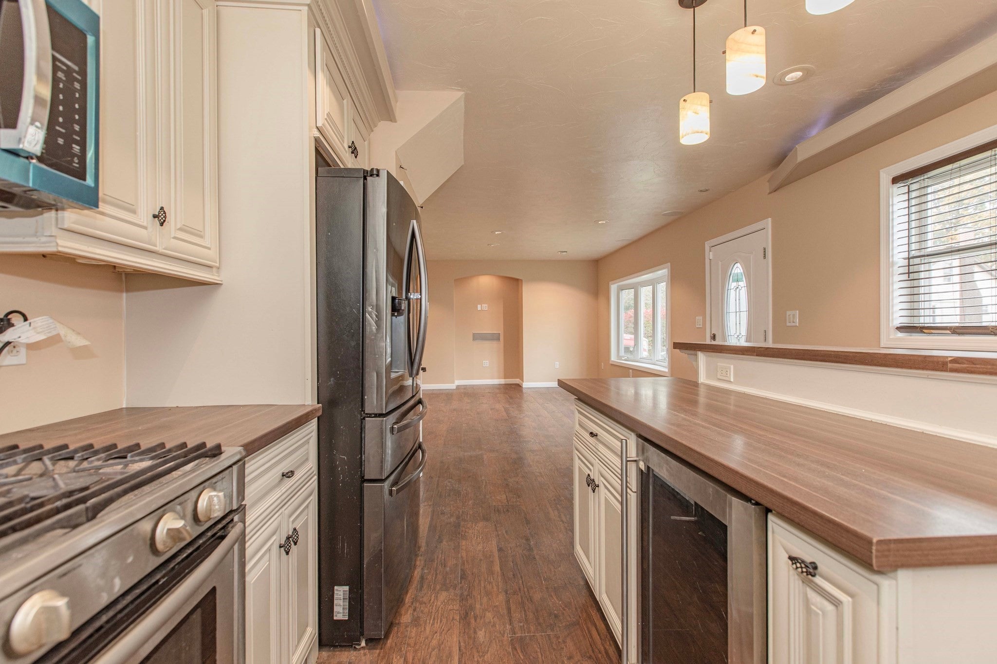 212 Nilsson St, Brockton, MA, 212 Nilsson St, Brockton, MA Photo #8