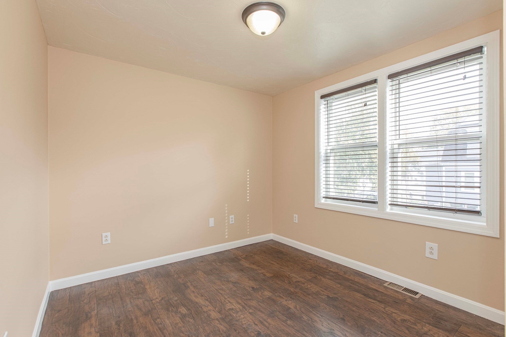 212 Nilsson St, Brockton, MA, 212 Nilsson St, Brockton, MA Photo #15