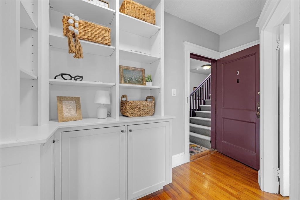 230 Massachusetts Ave 6