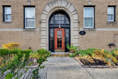 230 Massachusetts Ave 6 Arlington MA 02474