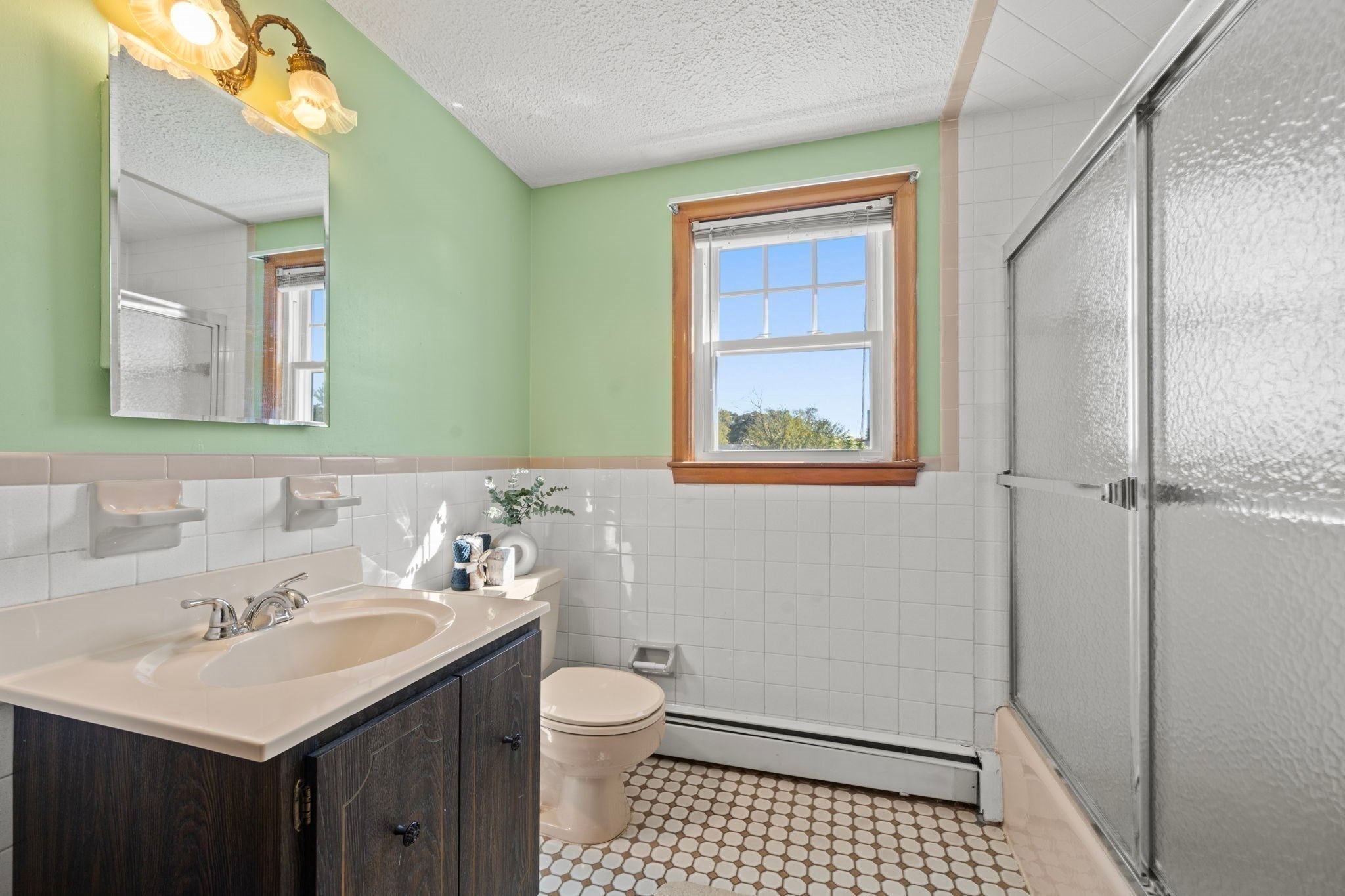 2 Wolcott Road, Saugus, MA, 2 Wolcott Road, Saugus, MA Photo #19