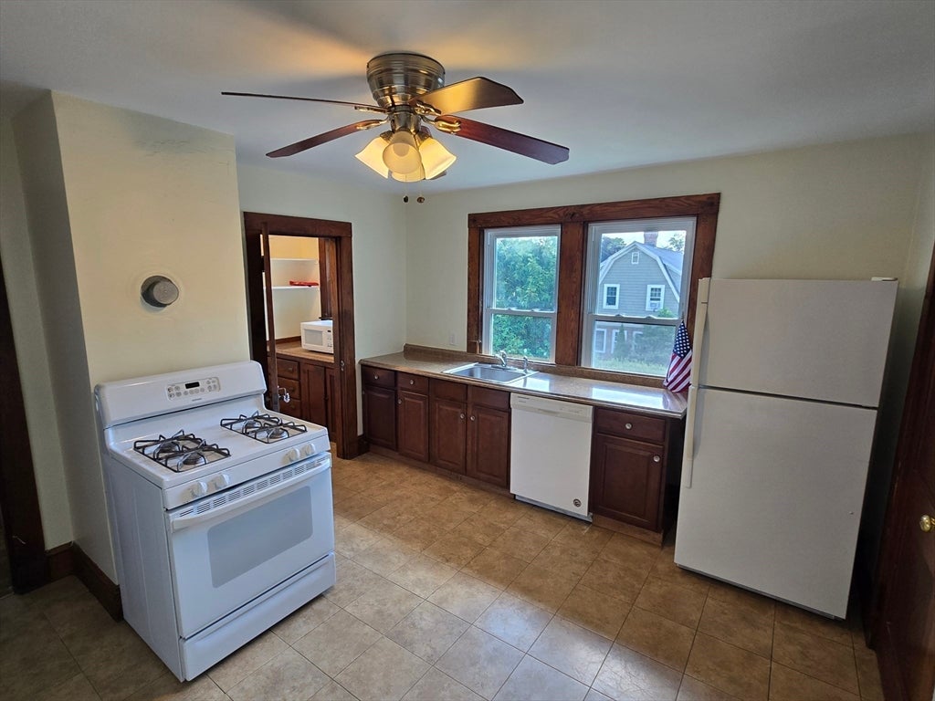 58 Caughey St #2, Waltham, MA, 58 Caughey St #2, Waltham, MA Photo #2