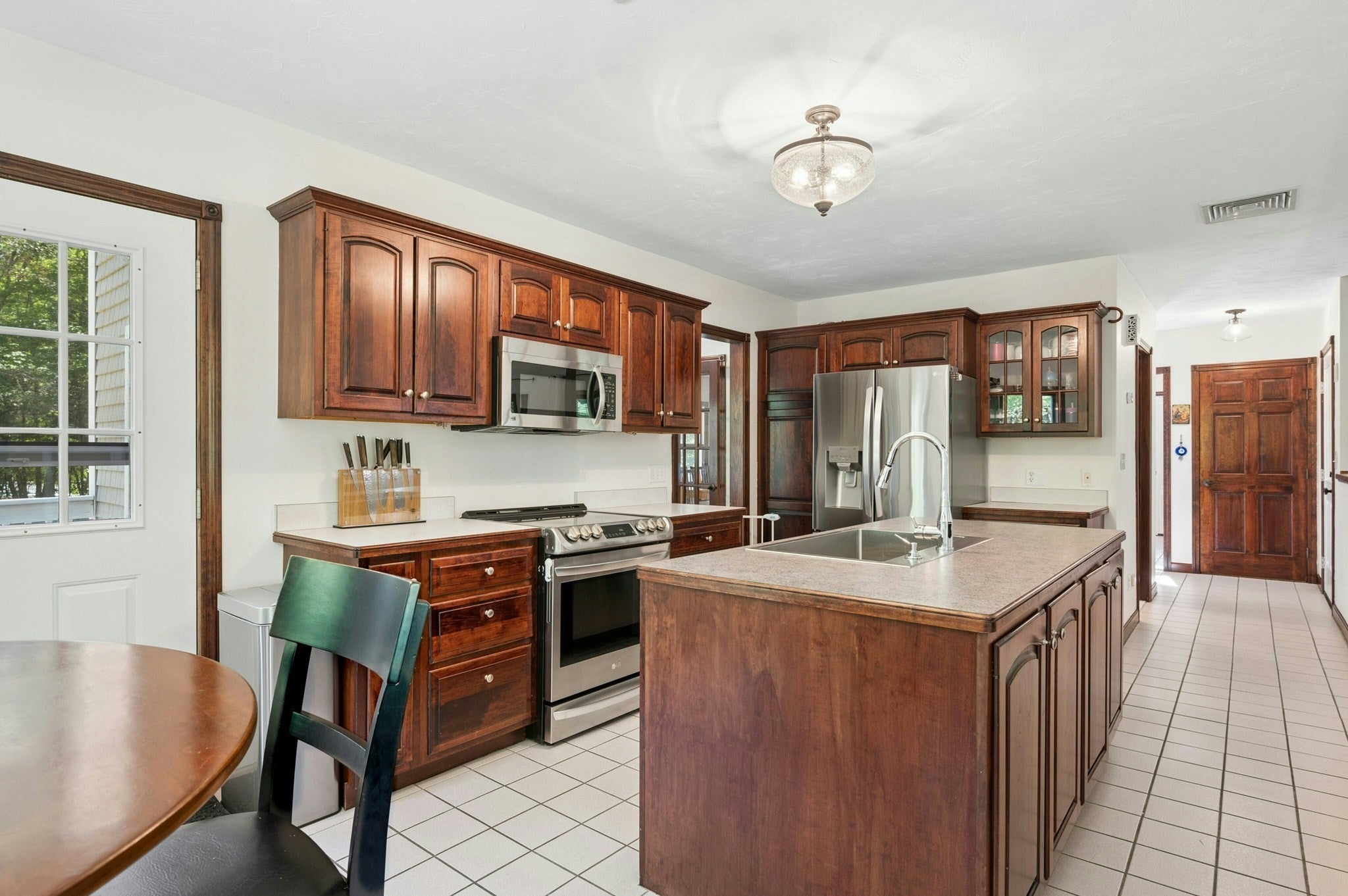 17 Panettieri Dr, Lakeville, MA, 17 Panettieri Dr, Lakeville, MA Photo #7