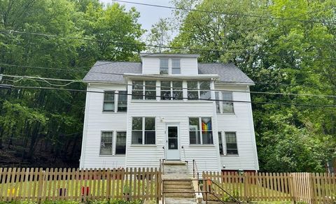 Photo of 183 Greenwood St, Gardner, MA 01440 (MLS # 73528313)